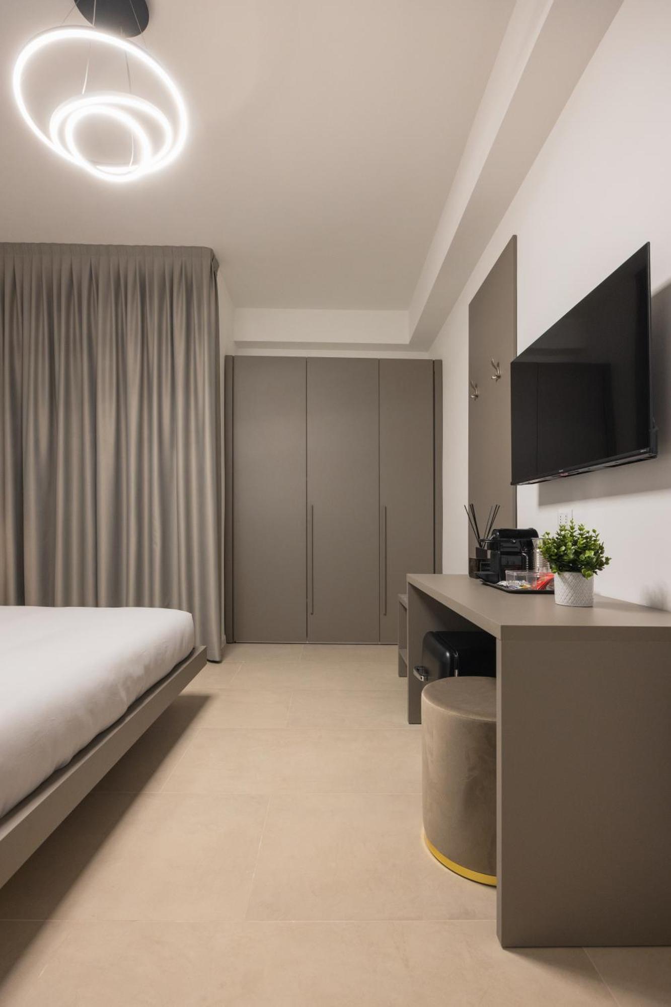 Luxury Station Suite Bologna Kültér fotó
