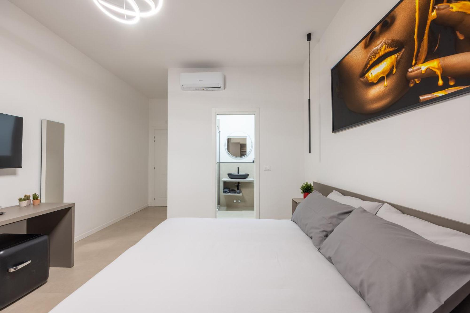 Luxury Station Suite Bologna Kültér fotó