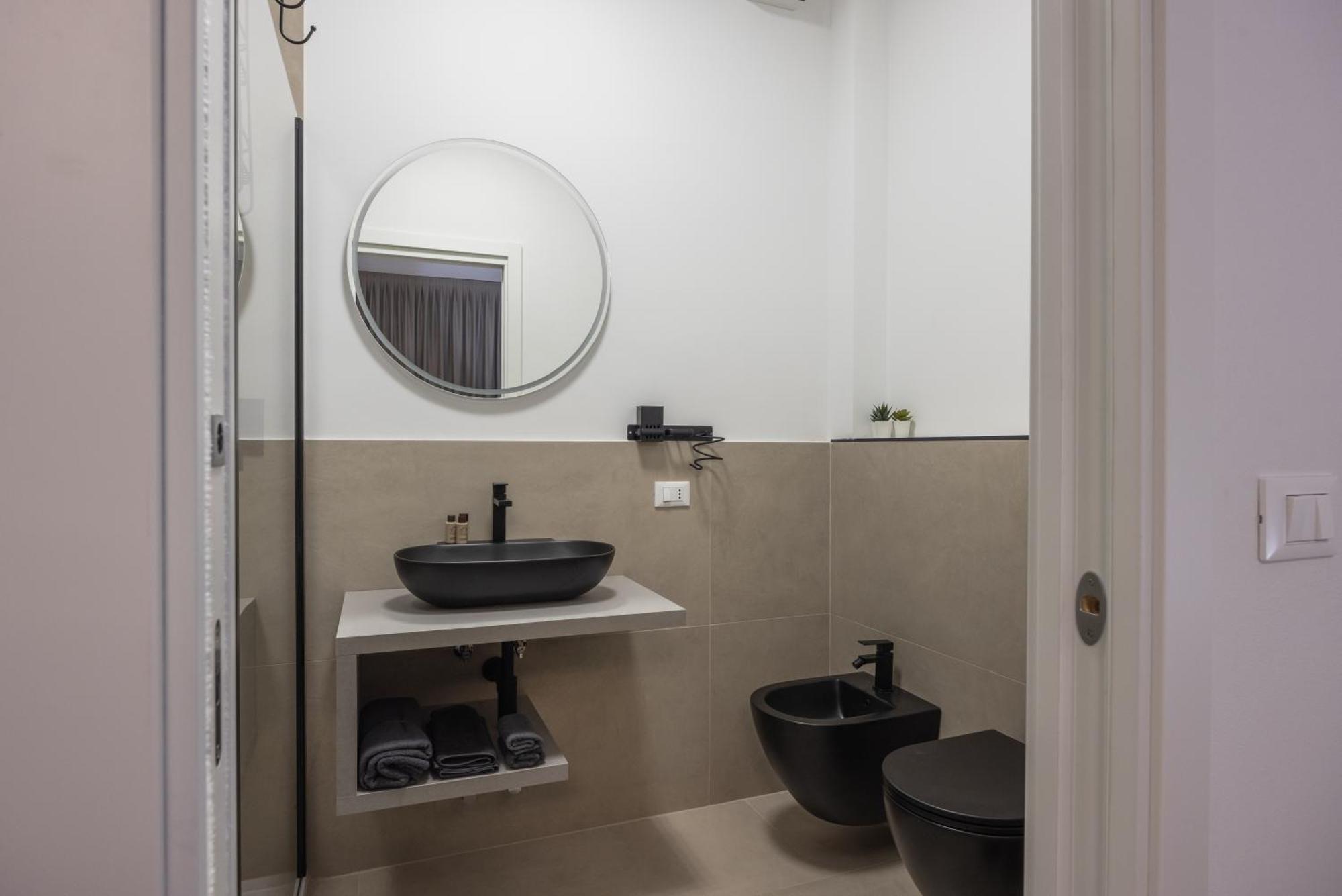 Luxury Station Suite Bologna Kültér fotó